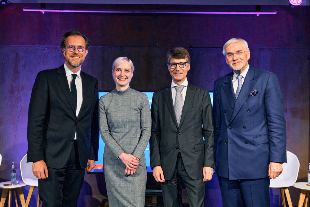 HafenCity GmbH, Dr. Andreas Kleinau,Theresa Twachtmann, Giselher Schultz-Berndt, Prof. Jürgen Bruns-Berentelg